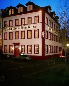 Hotel Vier Jahreszeiten 2*