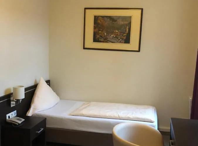 Vier Jahreszeiten 2* Heidelberg