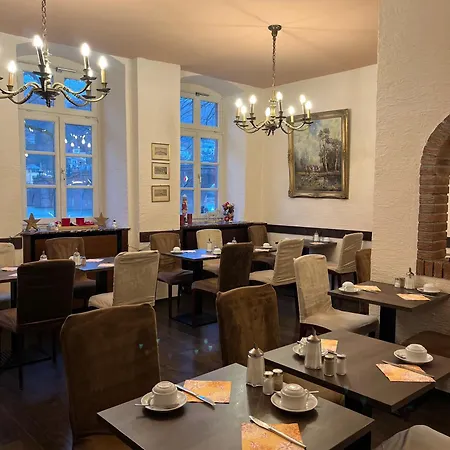 Hotel Vier Jahreszeiten 2*