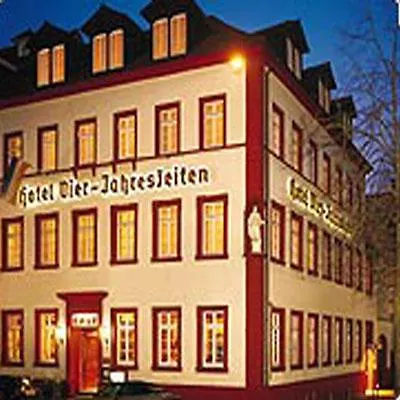 Hotell Vier Jahreszeiten