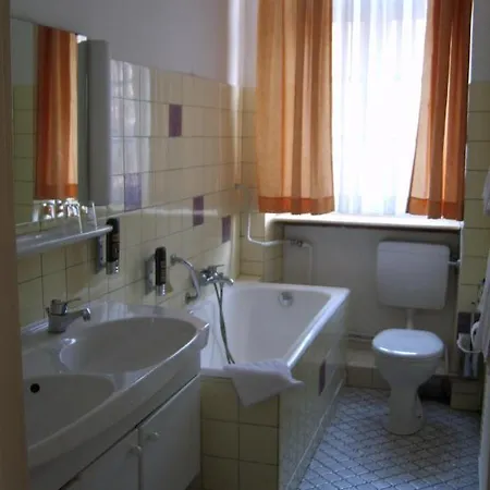 فيير ياهريستسايتن هايدلبرغ