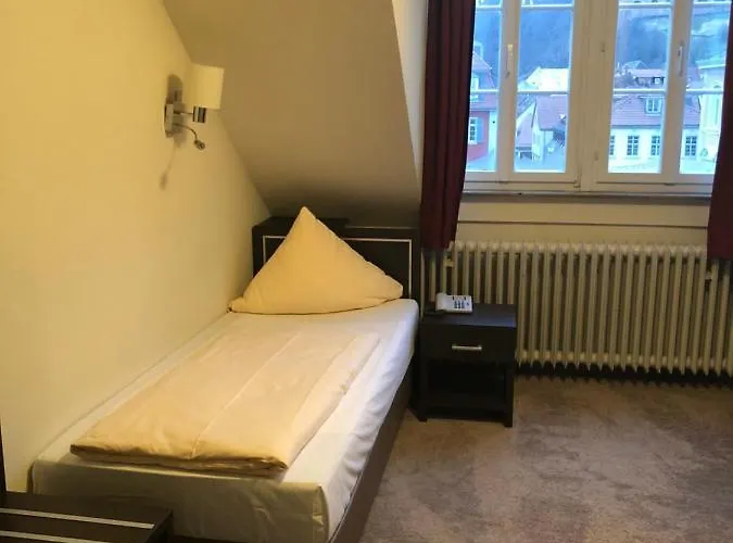 Hotel Vier Jahreszeiten 2*