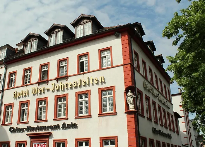 Hotell Vier Jahreszeiten