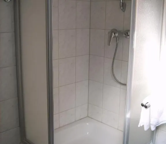 Vier Jahreszeiten 2*